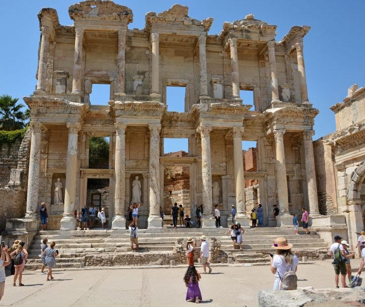 Ephesus Tour with The House of Virgin Mary and pamukkale